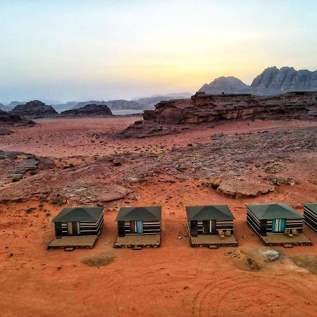 Salameh'S Bedouin Camp Hotell Wadi Rum Exteriör bild