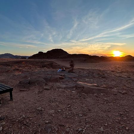 Salameh'S Bedouin Camp Hotell Wadi Rum Exteriör bild