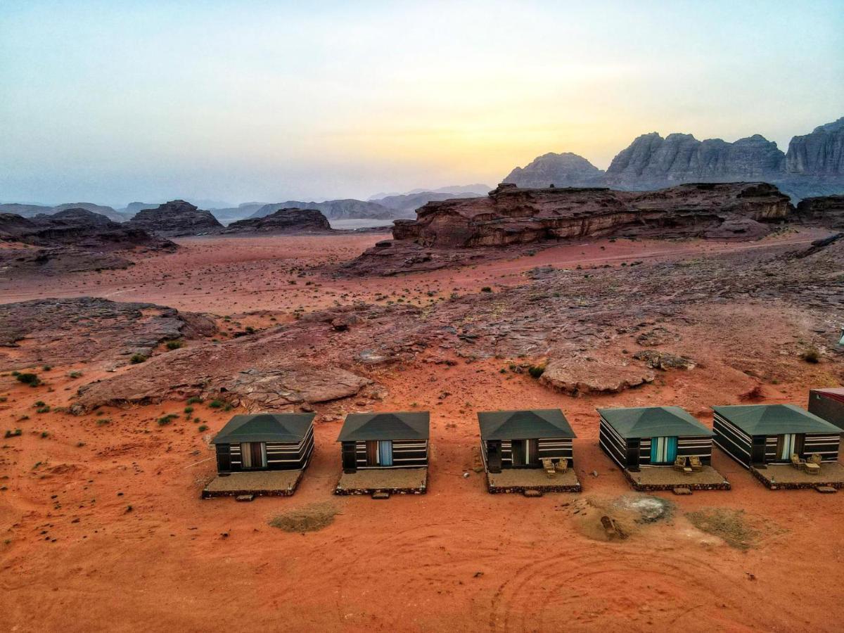 Salameh'S Bedouin Camp Hotell Wadi Rum Exteriör bild