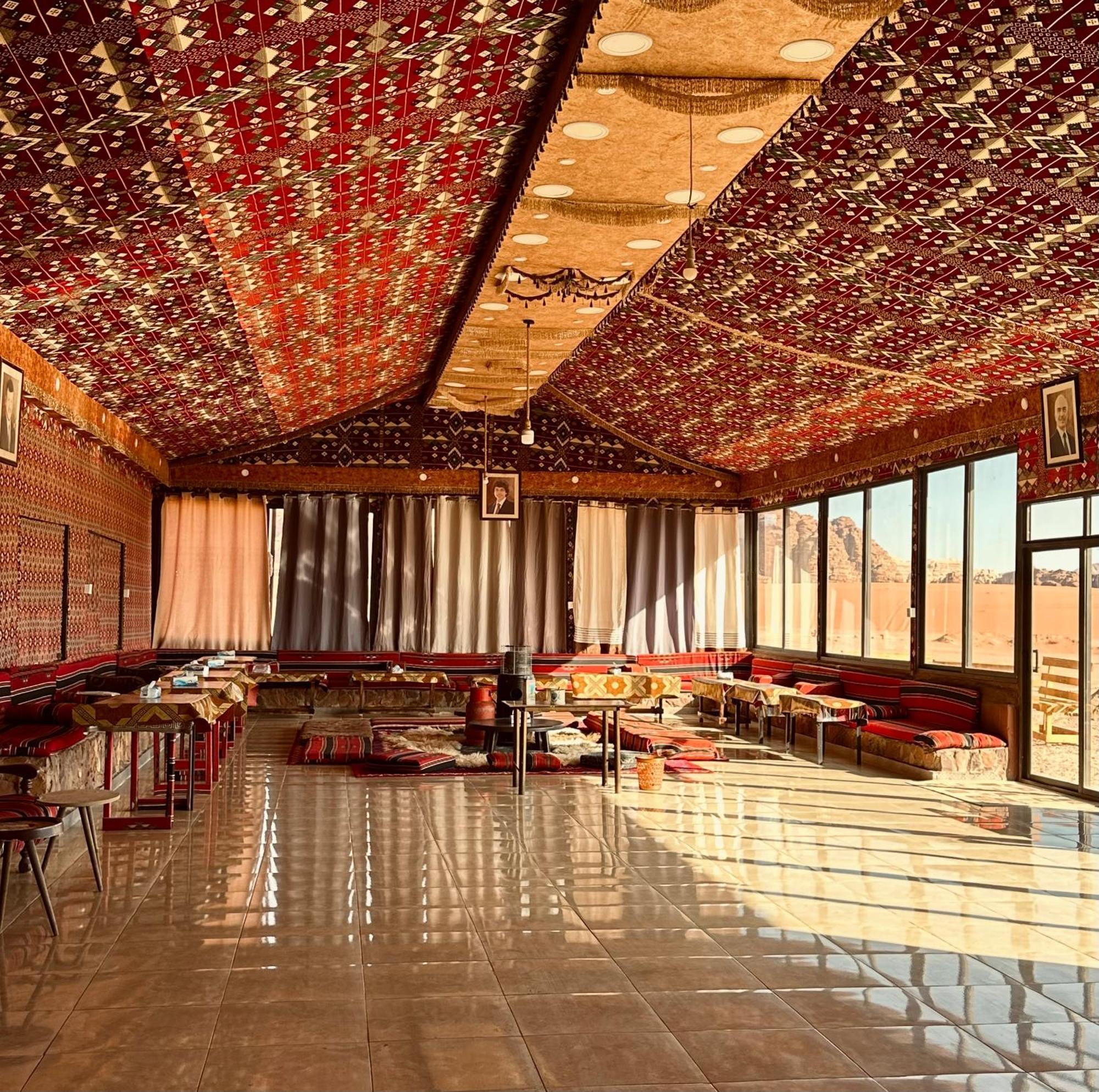 Salameh'S Bedouin Camp Hotell Wadi Rum Exteriör bild